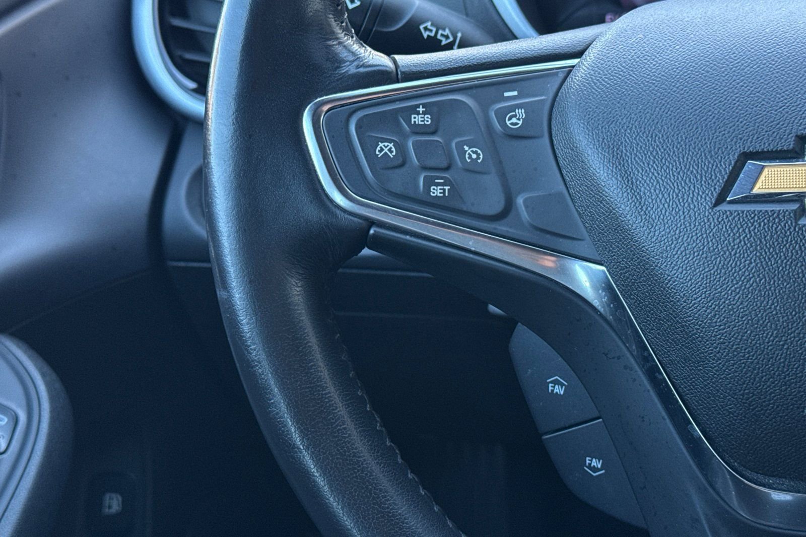 Used 2019 Chevrolet Volt LT w/ Comfort Package image 24