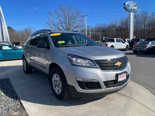 Used 2017 Chevrolet Traverse LS image 7