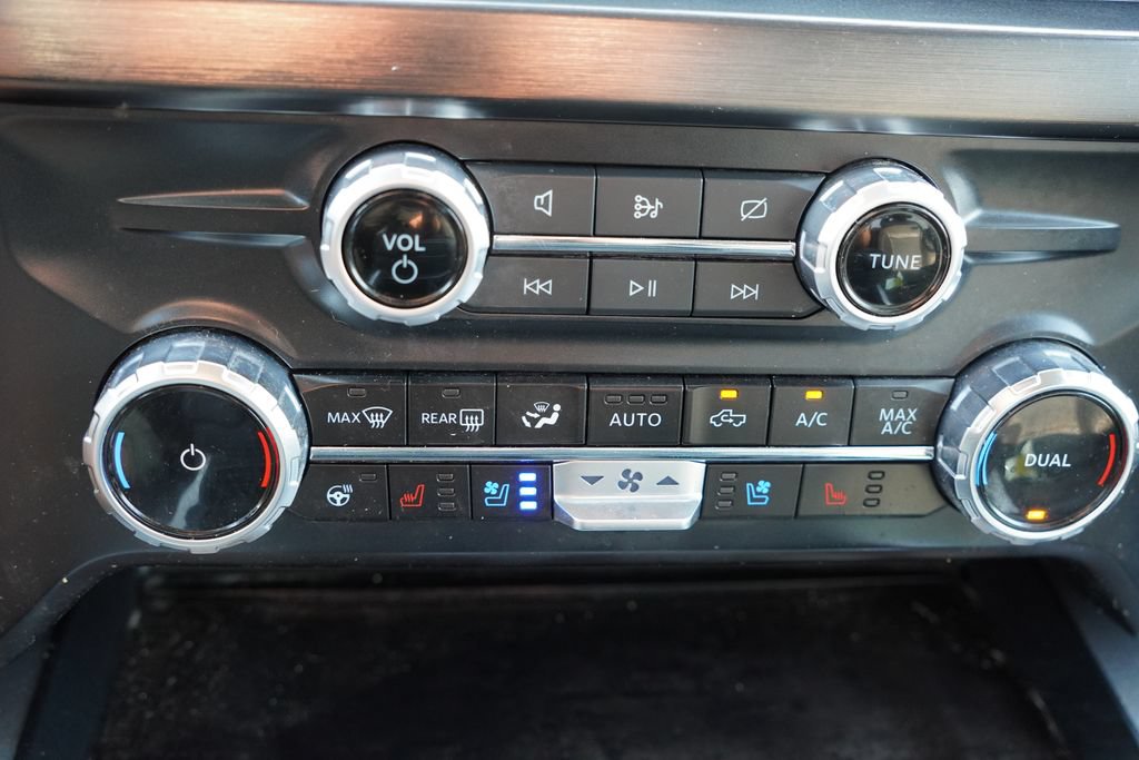 Certified 2023 Ford F350 Lariat w/ Tow Technology Package AWD/4WD image 28