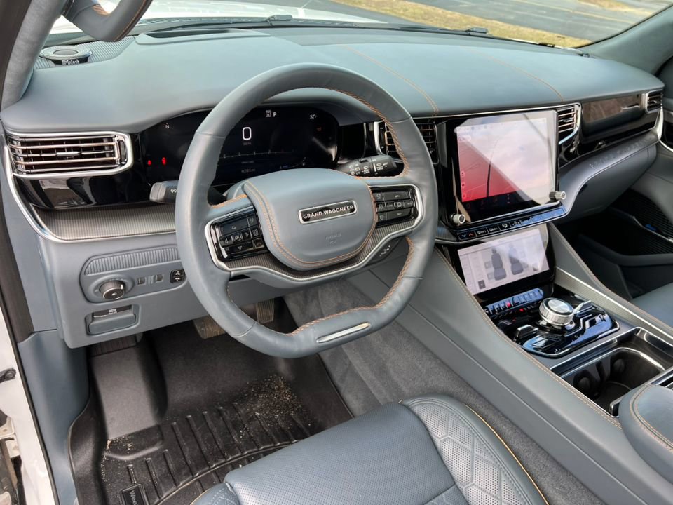 Used 2023 Jeep Grand Wagoneer Series III w/ Rear Seat Video Group 1 image 23