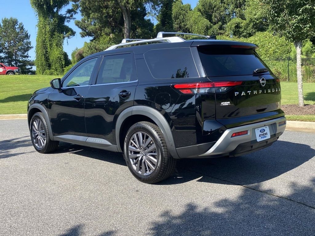 Used 2023 Nissan Pathfinder SL w/ SL Premium Package FWD image 8