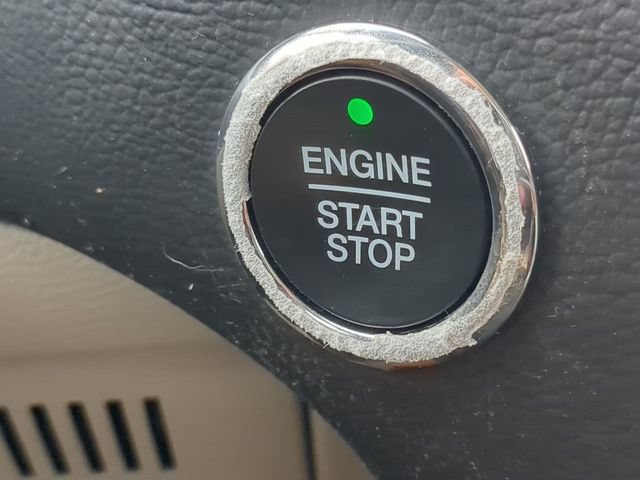 Certified 2019 Ford Edge Titanium w/ Equipment Group 301A FWD image 29