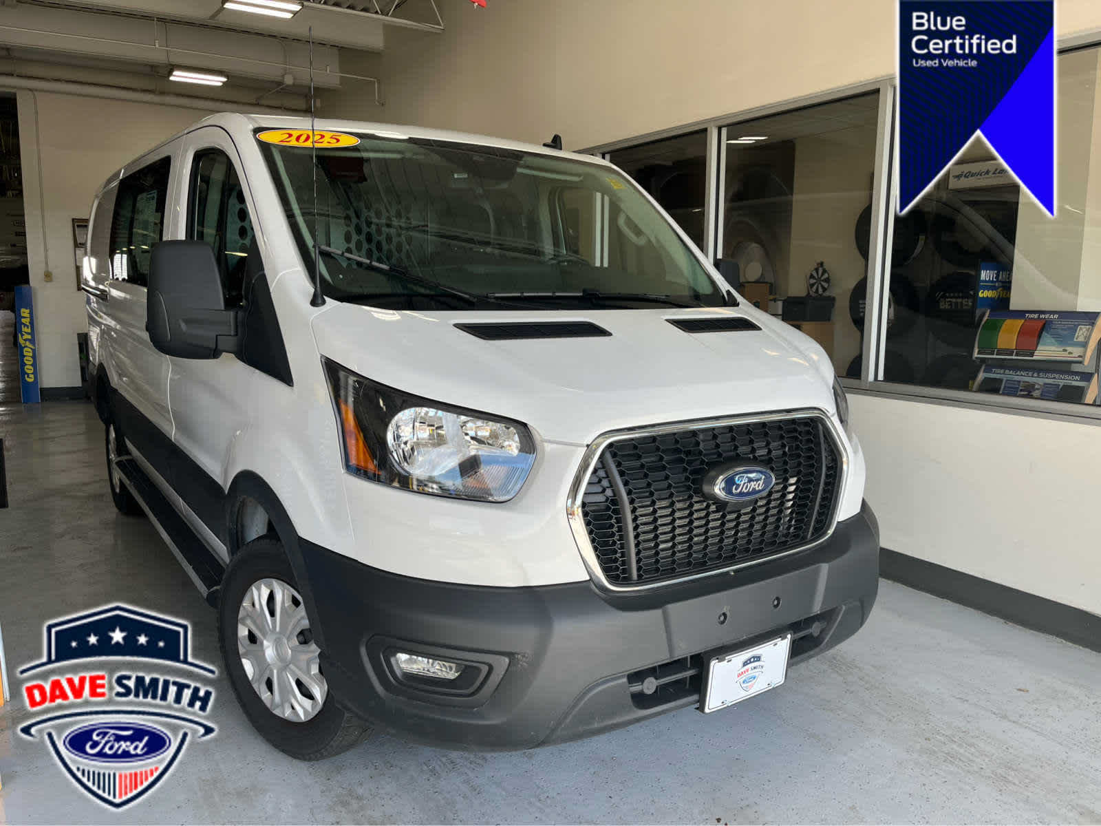 Certified 2025 Ford Transit 250 Low Roof w/ Exterior Upgrade Package RWD image 28