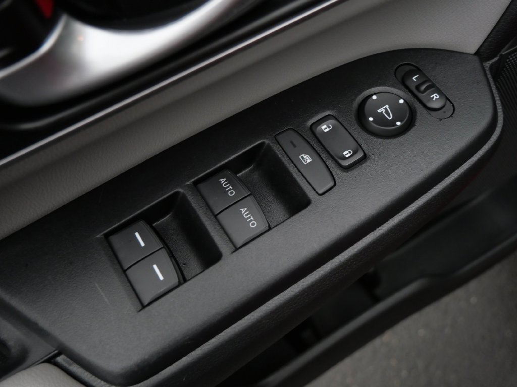 Used 2021 Honda CR-V EX-L image 14