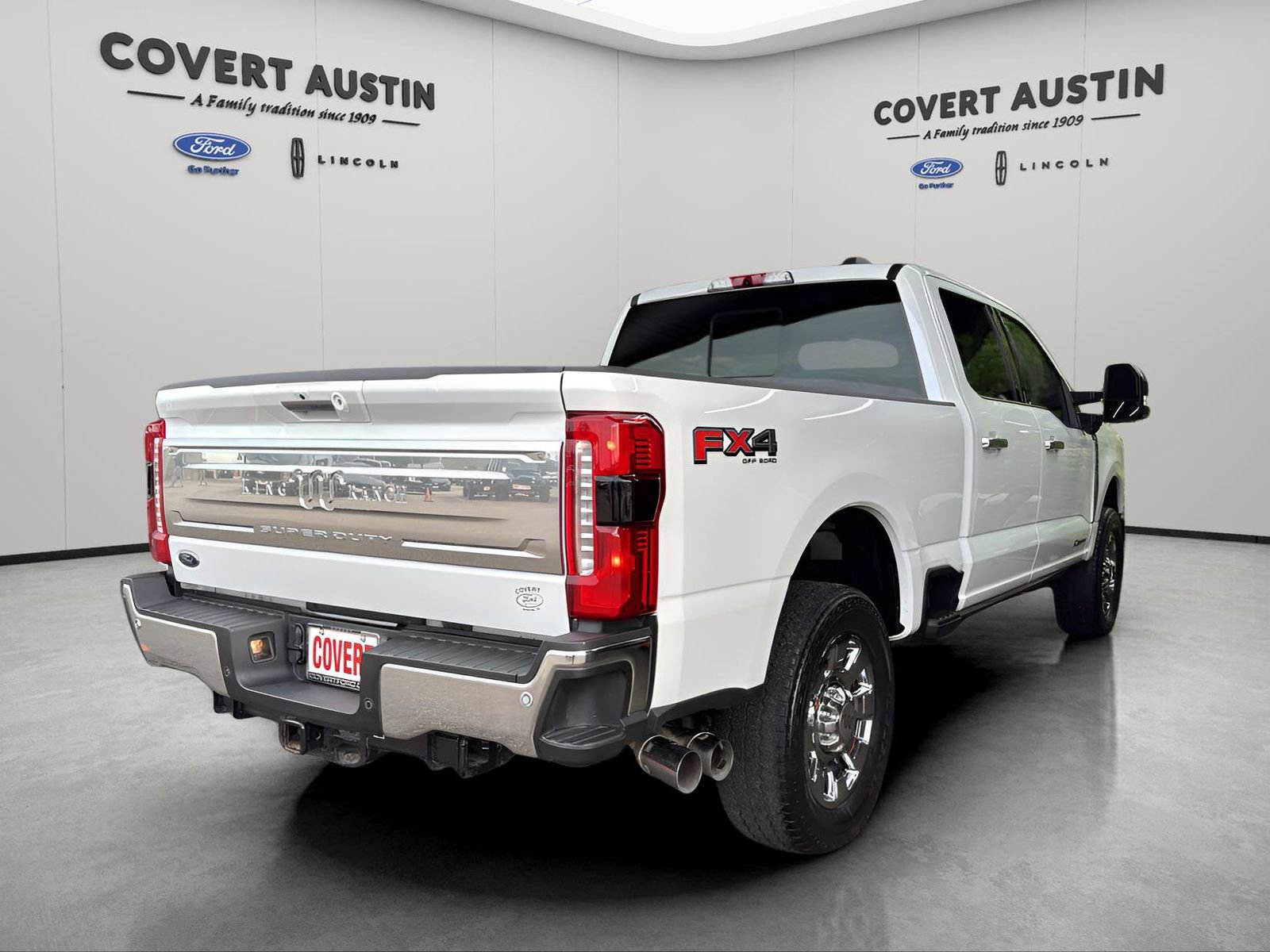 Certified 2024 Ford F250 King Ranch w/ Chrome Package AWD/4WD image 4