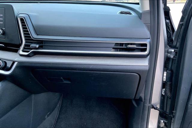 Used 2023 Kia Sportage LX image 17