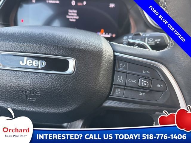 Used 2023 Jeep Grand Cherokee L Laredo image 24