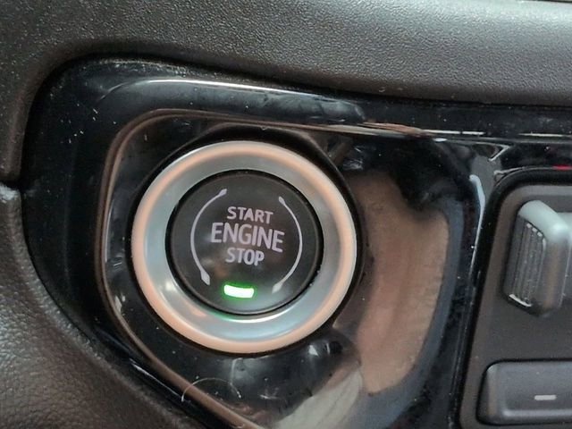 Used 2022 Chevrolet Silverado 1500 LTZ w/ LTZ Convenience Package II image 28