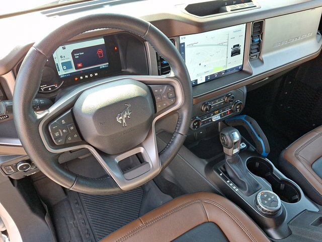 Certified 2023 Ford Bronco Outer Banks AWD/4WD image 13