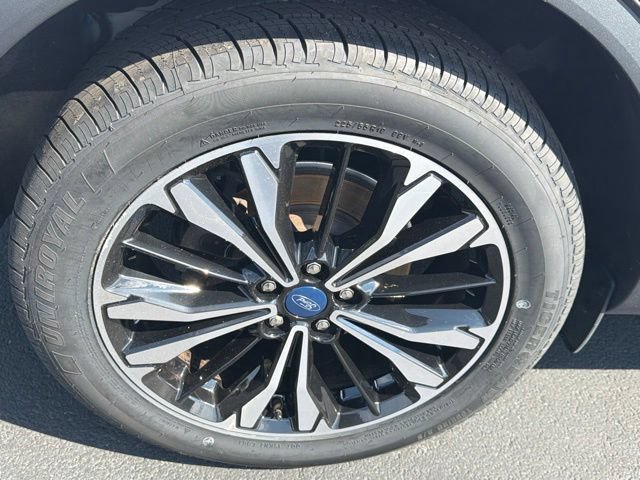 Certified 2022 Ford Escape SE w/ SE Sport Appearance Package AWD/4WD image 15
