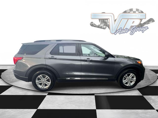 Certified 2023 Ford Explorer XLT w/ Equipment Group 202A AWD/4WD image 5