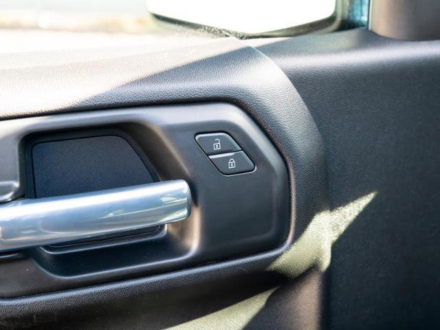 Used 2021 Chevrolet Silverado 1500 Custom image 12