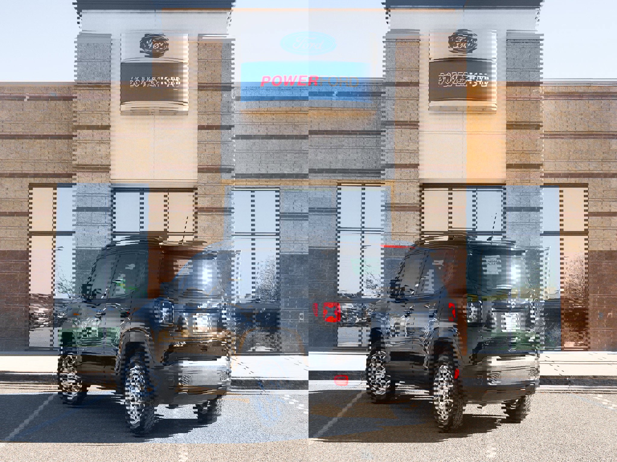 Used 2021 Jeep Renegade Latitude w/ Convenience Group image 8