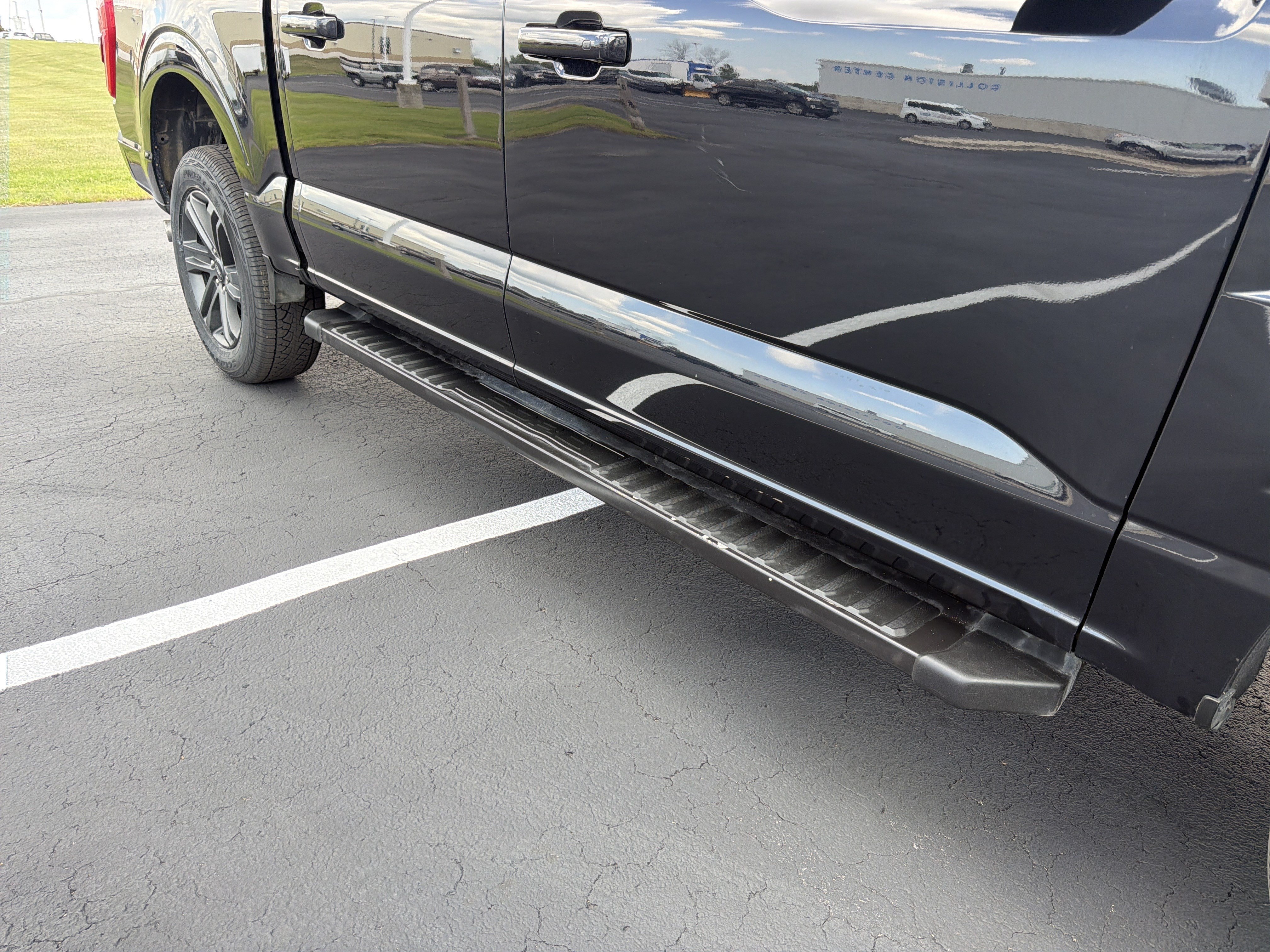 Certified 2023 Ford F150 XLT w/ Equipment Group 302A High AWD/4WD image 5