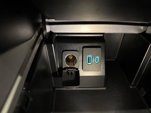 Certified 2020 Ford Explorer ST w/ Premium Technology Package image 28