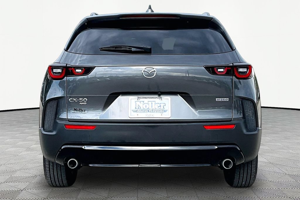 Used 2025 MAZDA CX-50 AWD 2.5 Hybrid w/ Premium Pkg image 4