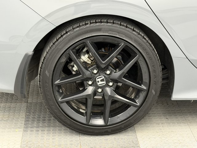 Used 2025 Honda Civic Sport image 13