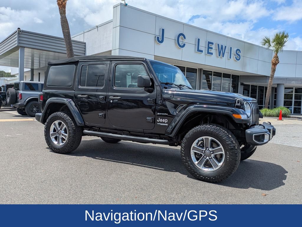 Used 2018 Jeep Wrangler Unlimited Sahara AWD/4WD video 2