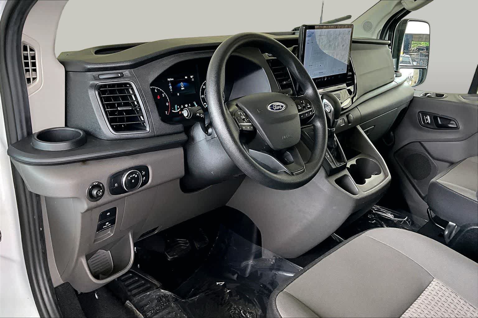 Certified 2024 Ford Transit 350 XLT RWD image 18