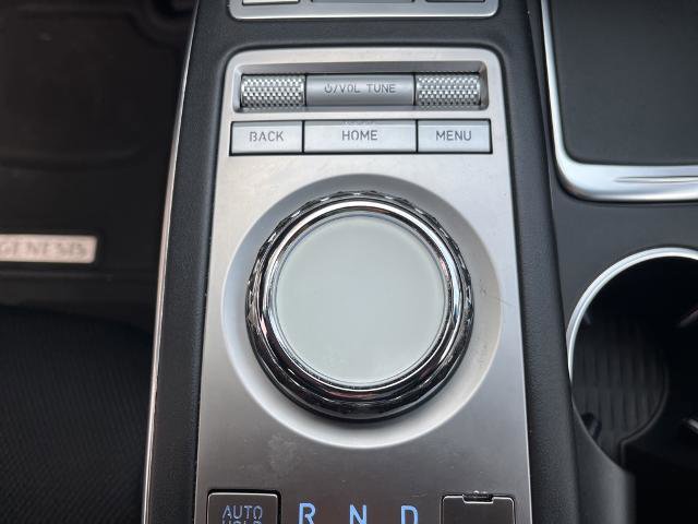 Used 2024 Genesis GV70 2.5T w/ Sport Prestige Package image 30