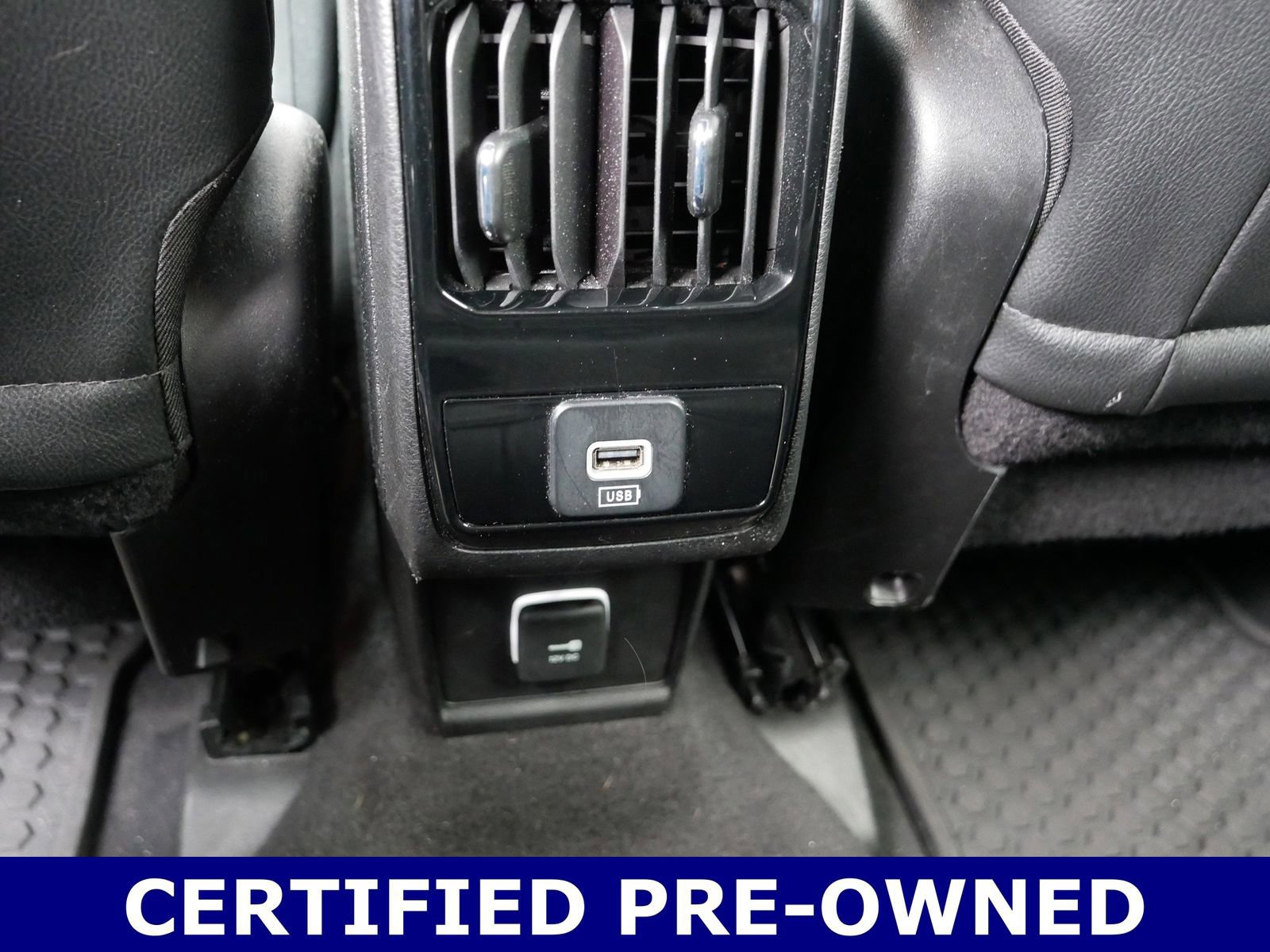 Used 2024 Jeep Compass Trailhawk image 19