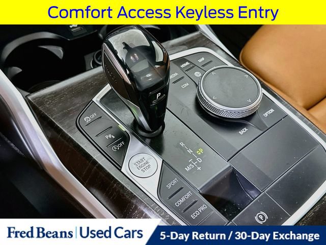 Used 2019 BMW 330i xDrive Sedan w/ Convenience Package AWD/4WD image 22