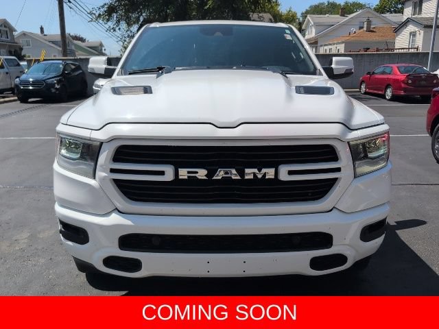 Used 2023 RAM 1500 Laramie AWD/4WD image 2
