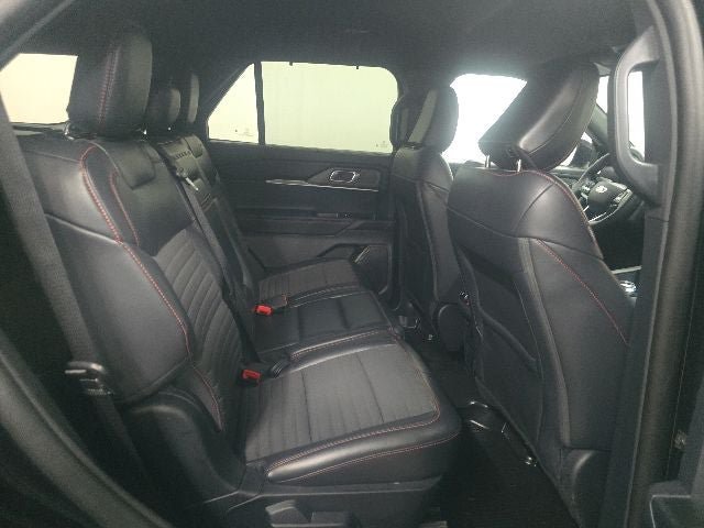 Certified 2025 Ford Explorer ST-Line w/ Premium Package AWD/4WD image 6