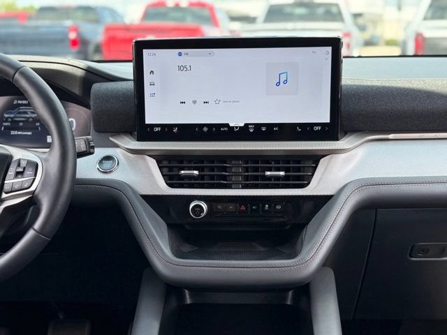 Certified 2025 Ford Explorer Active w/ Active Comfort Package AWD/4WD image 19