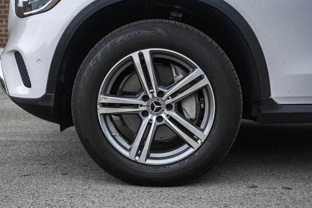 Used 2021 Mercedes-Benz GLC 300 4MATIC image 12