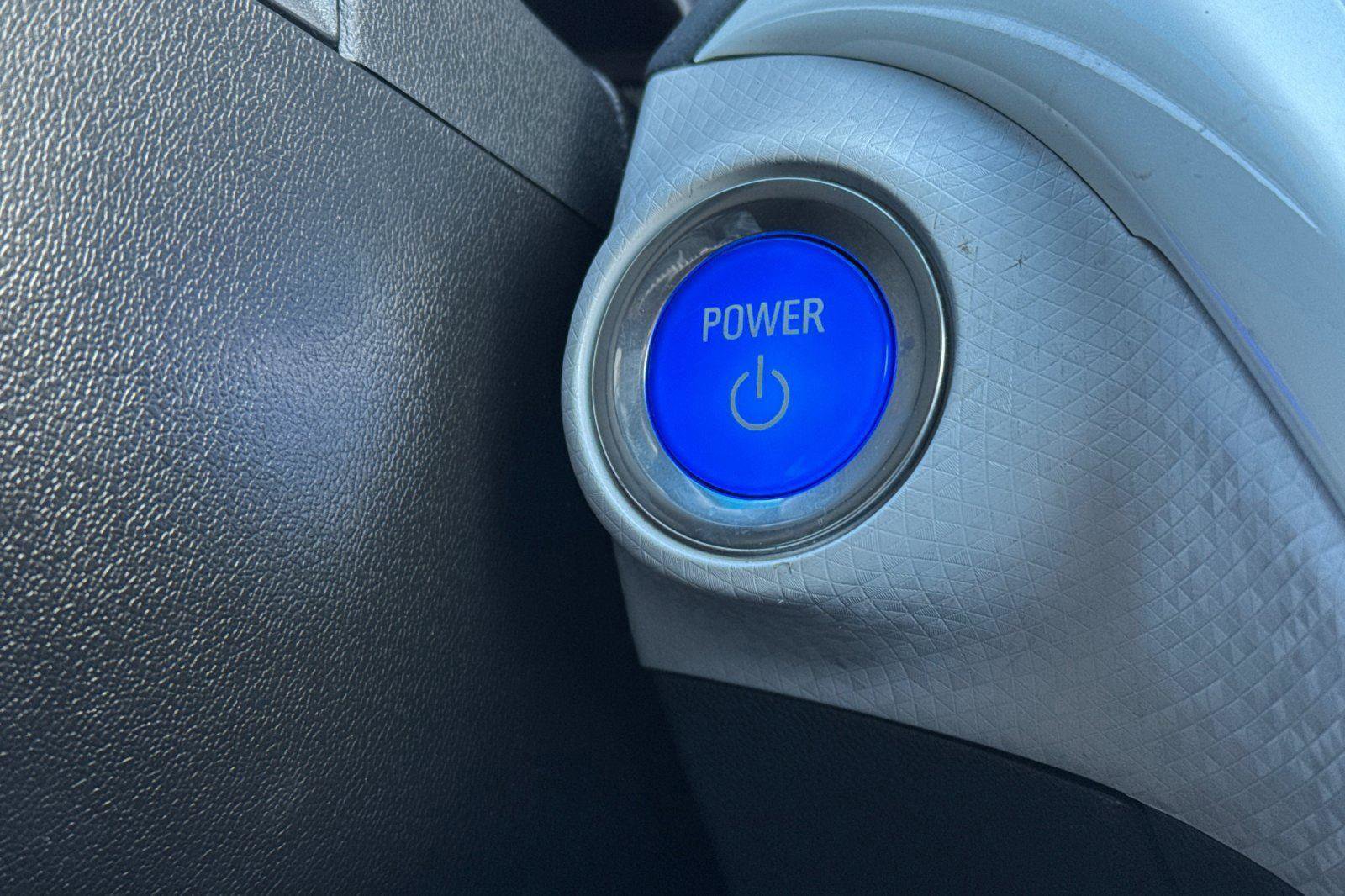 Used 2019 Chevrolet Bolt LT image 24