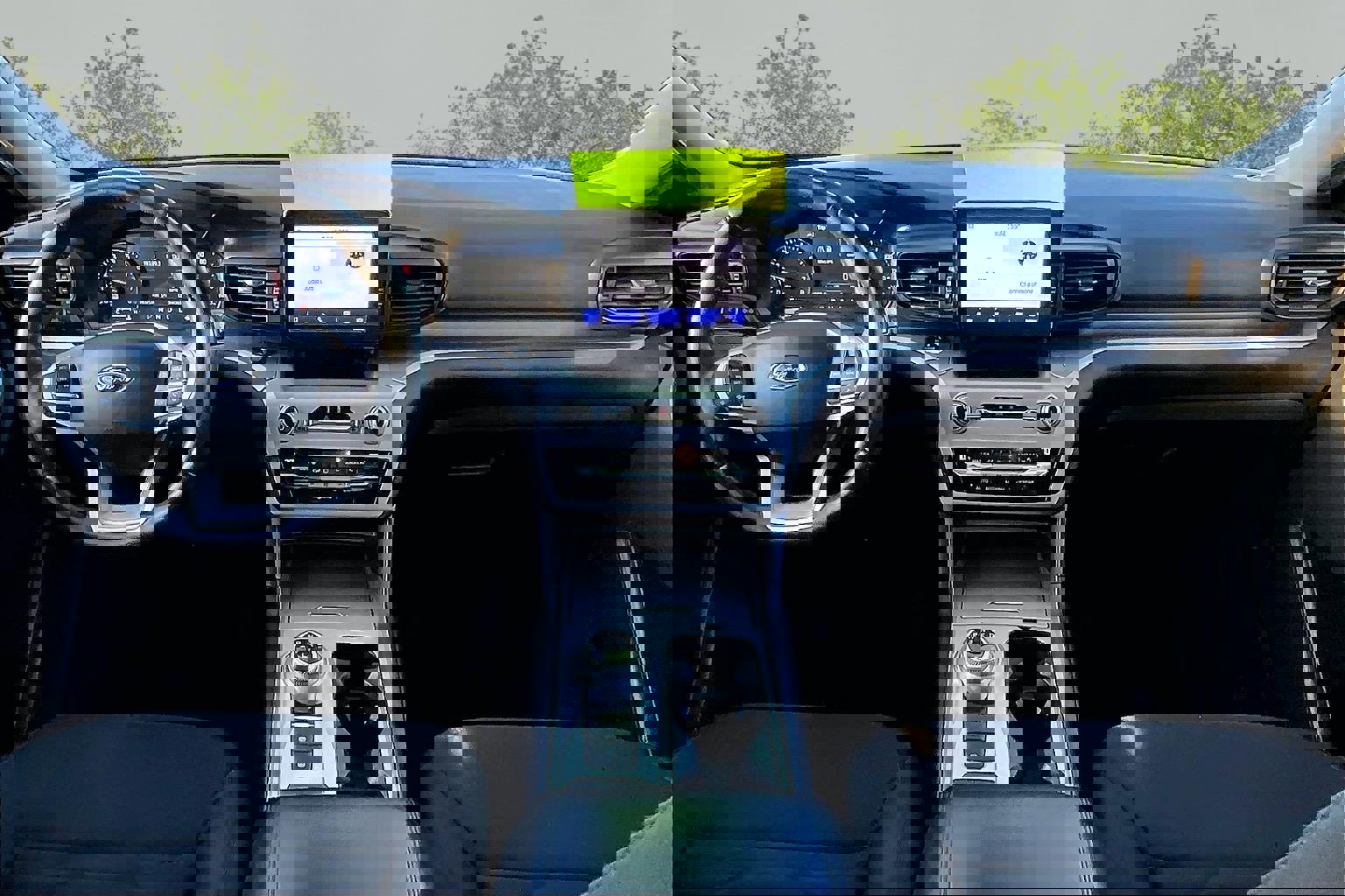 Certified 2021 Ford Explorer XLT image 16