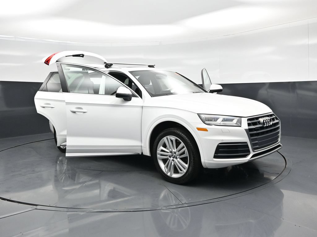 Used 2018 Audi Q5 2.0T Premium Plus w/ Premium Plus Package AWD/4WD image 30