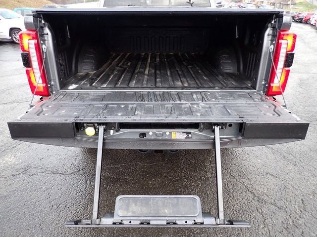Certified 2025 Ford F350 Lariat w/ Lariat Ultimate Package AWD/4WD image 8