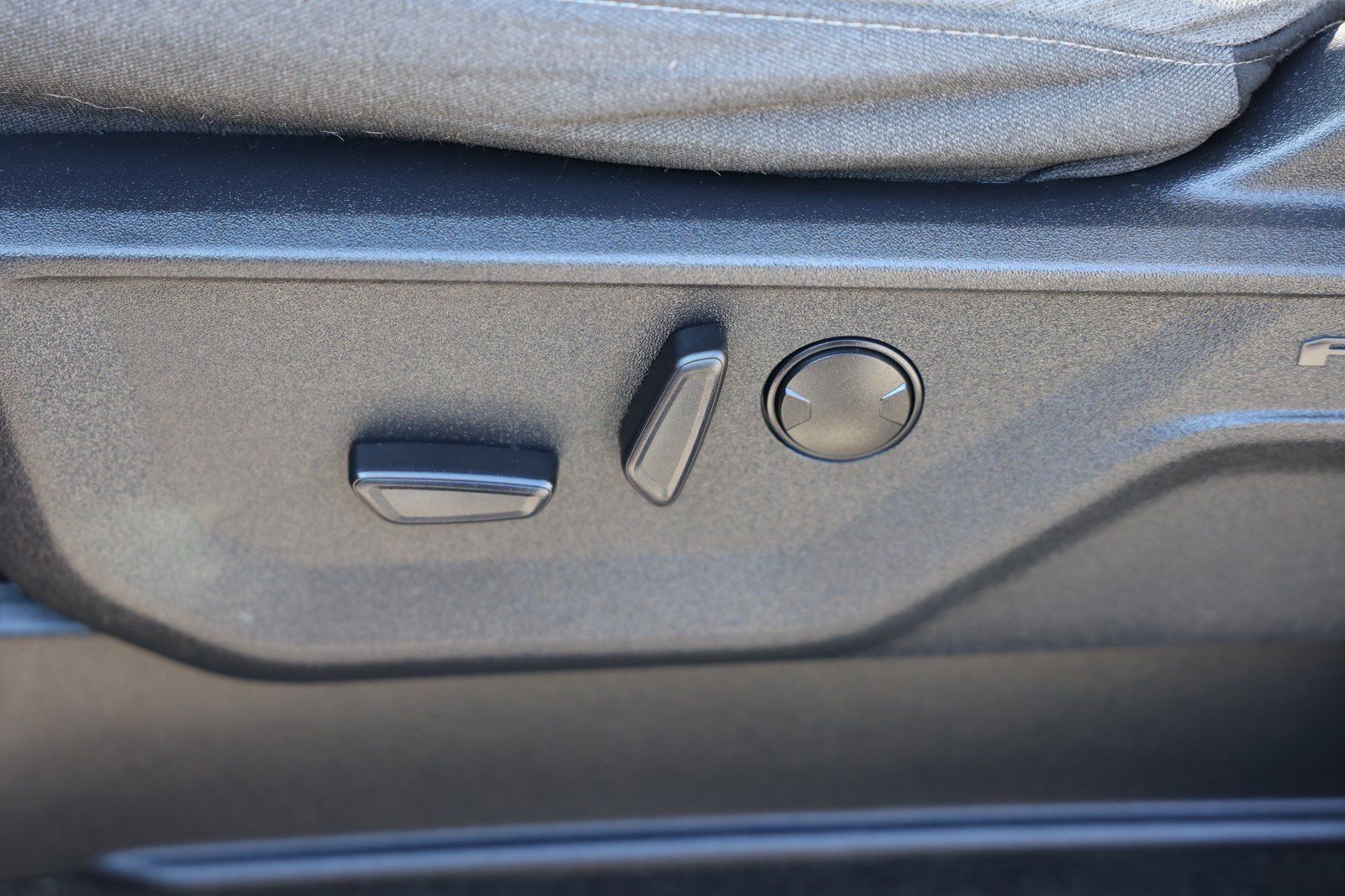 Certified 2022 Ford F150 XLT w/ Equipment Group 302A High image 17