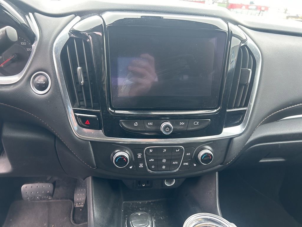 Used 2019 Chevrolet Traverse LT w/ LPO, Floor Liner Package image 16