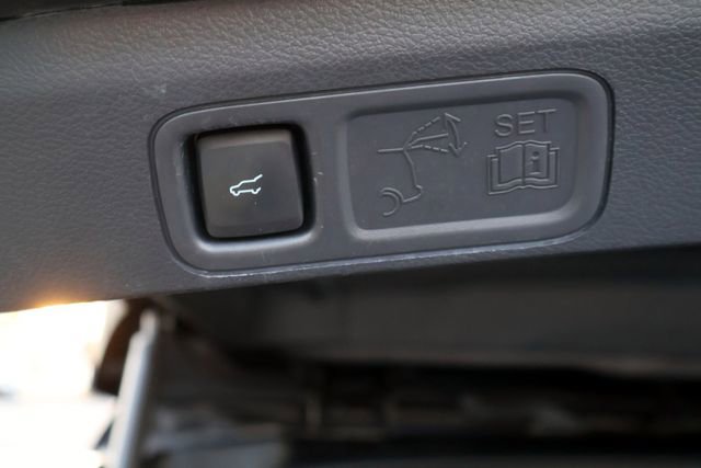 Certified 2023 Ford Expedition XLT image 25