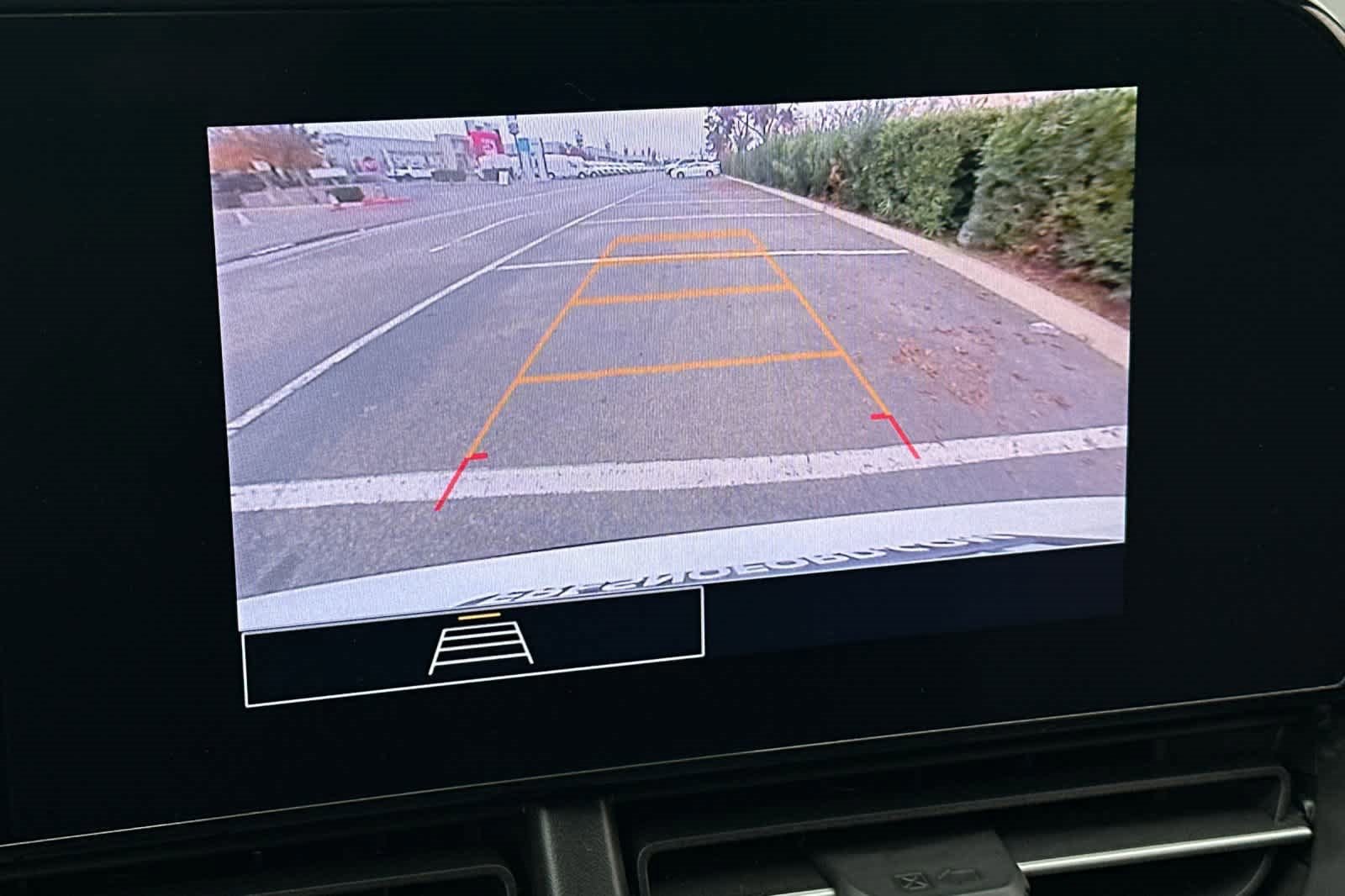 Used 2025 Chevrolet Trax RS w/ Driver Confidence Package image 20