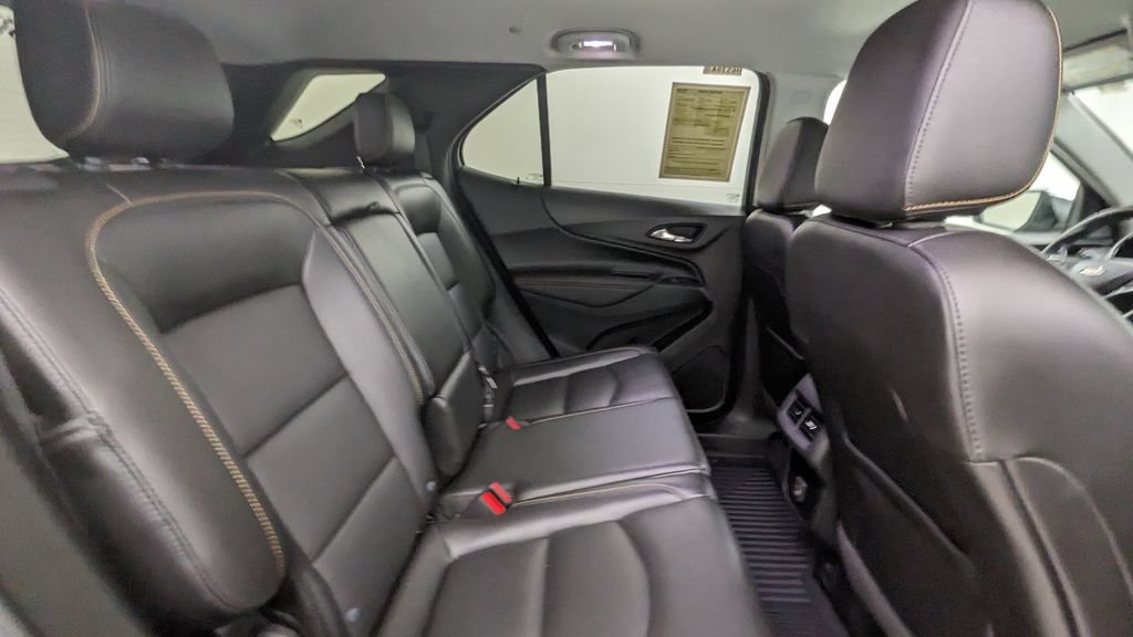 Used 2019 Chevrolet Equinox Premier FWD image 34