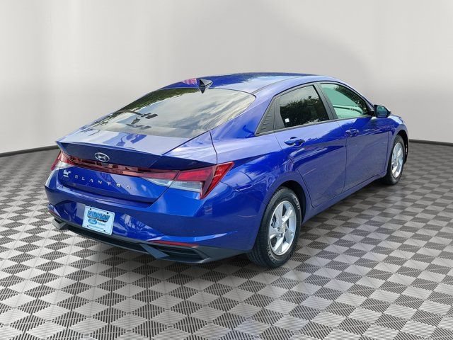 Used 2021 Hyundai Elantra SE FWD image 6