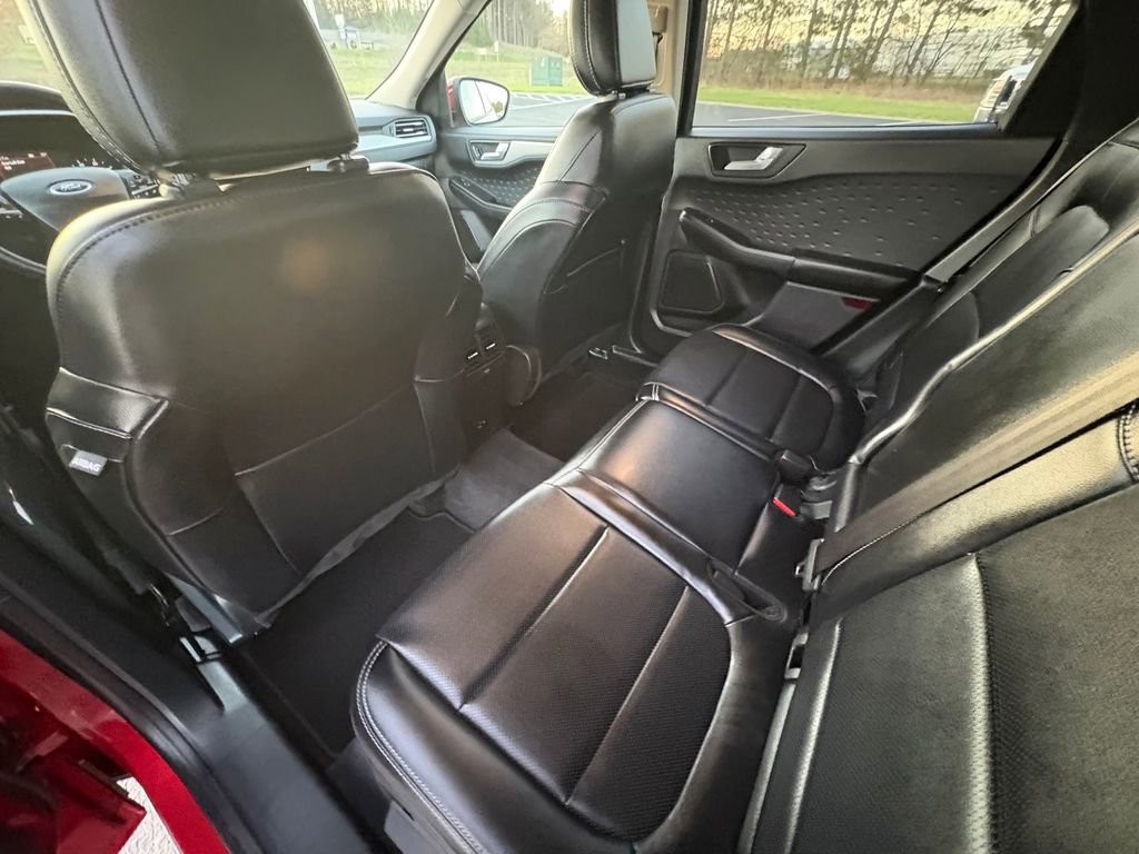 Certified 2020 Ford Escape SEL AWD/4WD image 27