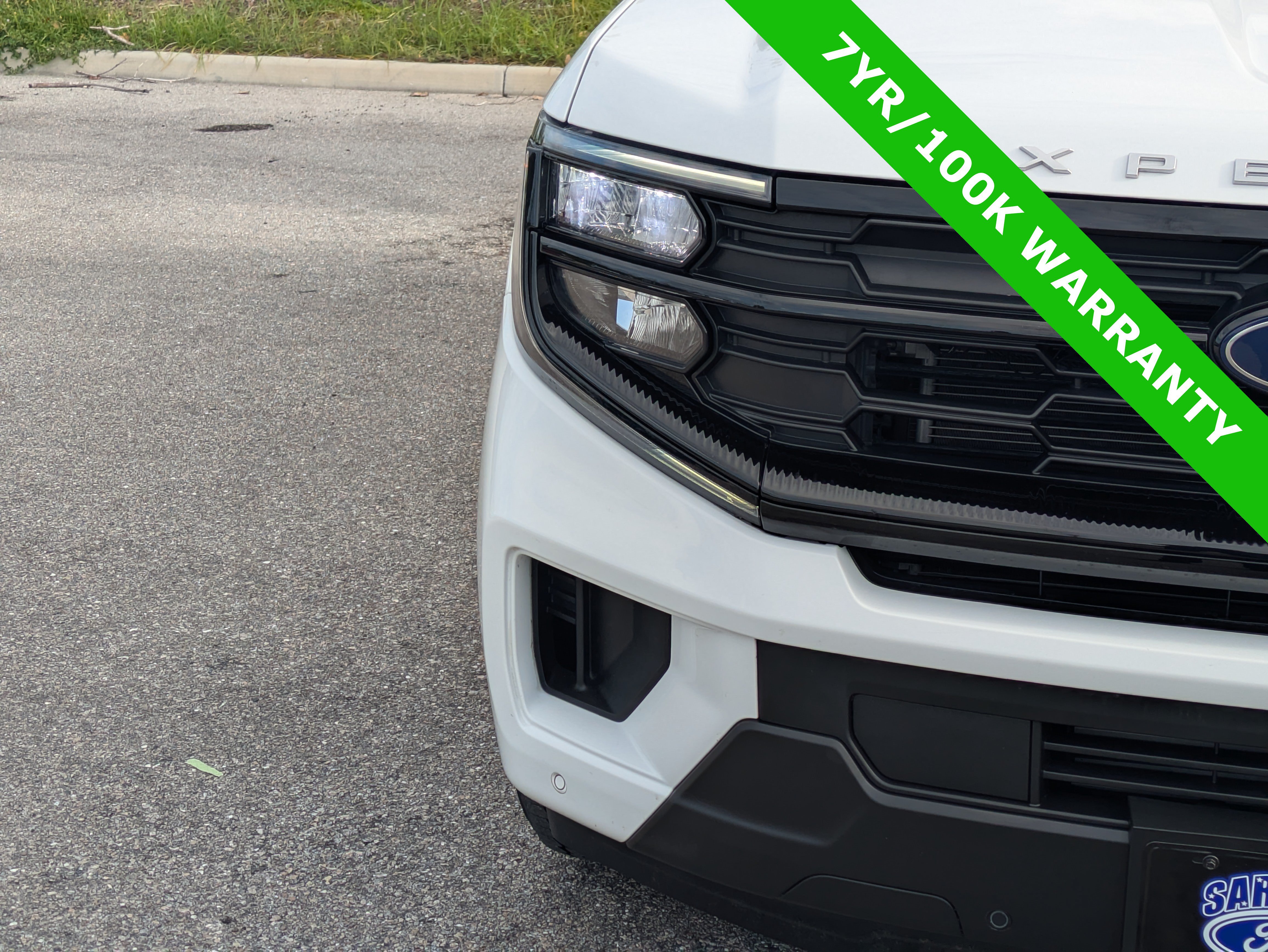 Certified 2025 Ford Expedition Active AWD/4WD image 10