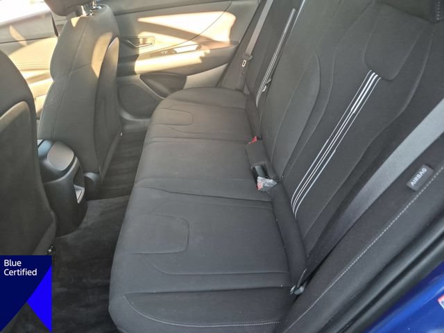 Used 2025 Hyundai Elantra Sport FWD image 28