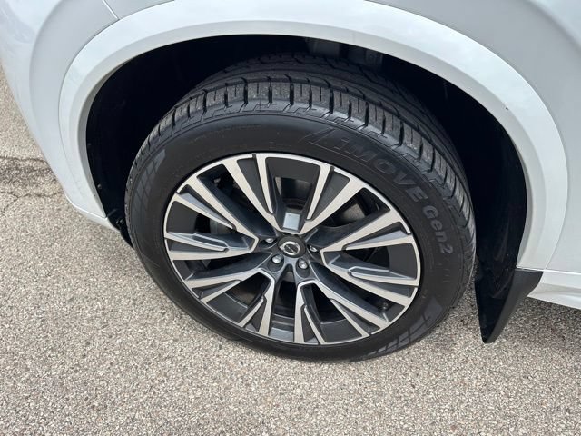 Used 2020 Volvo XC90 T6 Momentum w/ Protection Package Premier AWD/4WD image 7