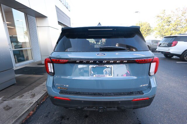 Certified 2026 Ford Explorer Active AWD/4WD image 6