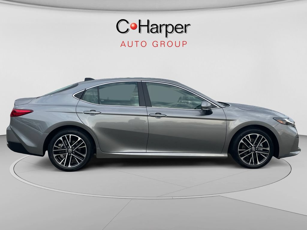 Used 2025 Toyota Camry XLE w/ Premium Plus Package AWD/4WD image 2