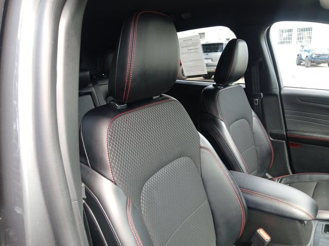 Certified 2024 Ford Escape ST-Line w/ Tech Pack #1 AWD/4WD image 49