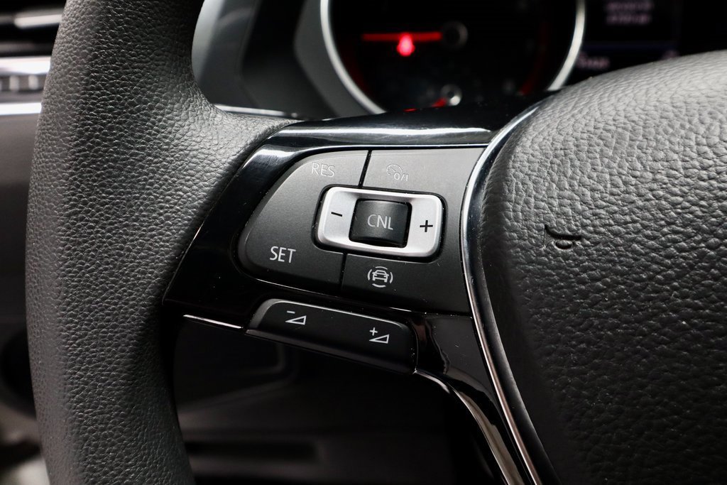 Used 2021 Volkswagen Tiguan S image 27