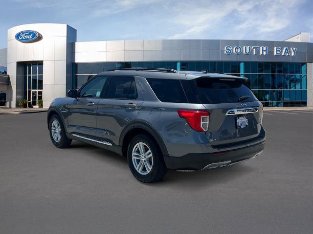 Certified 2023 Ford Explorer XLT w/ Equipment Group 202A RWD image 3
