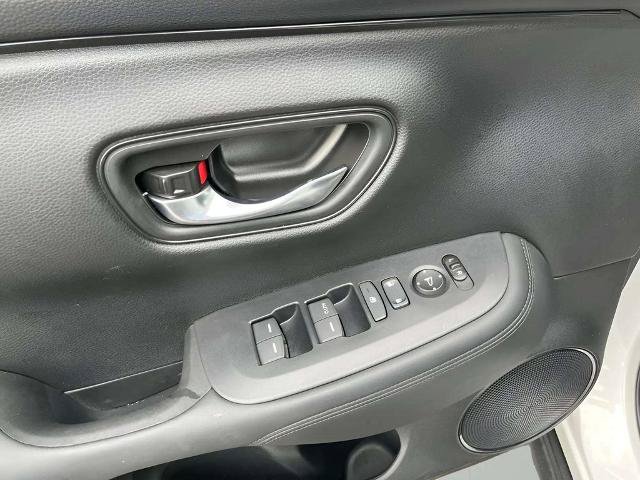 Used 2024 Honda HR-V LX image 13
